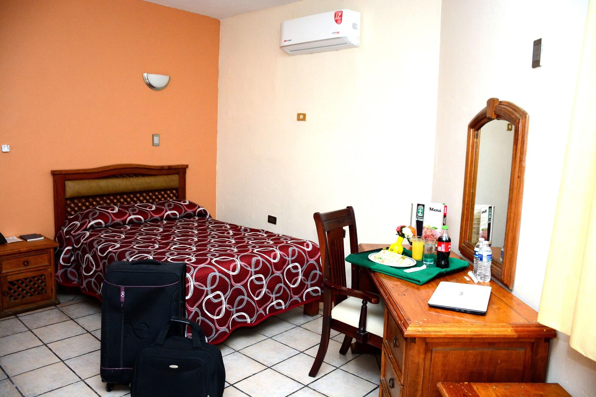 Hotel Las Fuentes ลอสโมชิส ภายนอก รูปภาพ